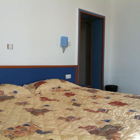 Rusalka Holiday Village Kamen Brjag Pokoj fotografie